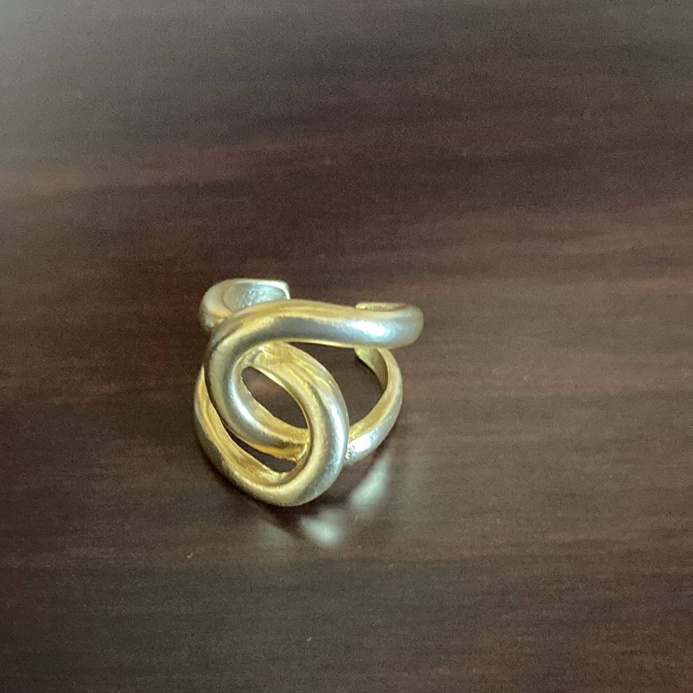 Intertwined Link Oversized Ring - image 4